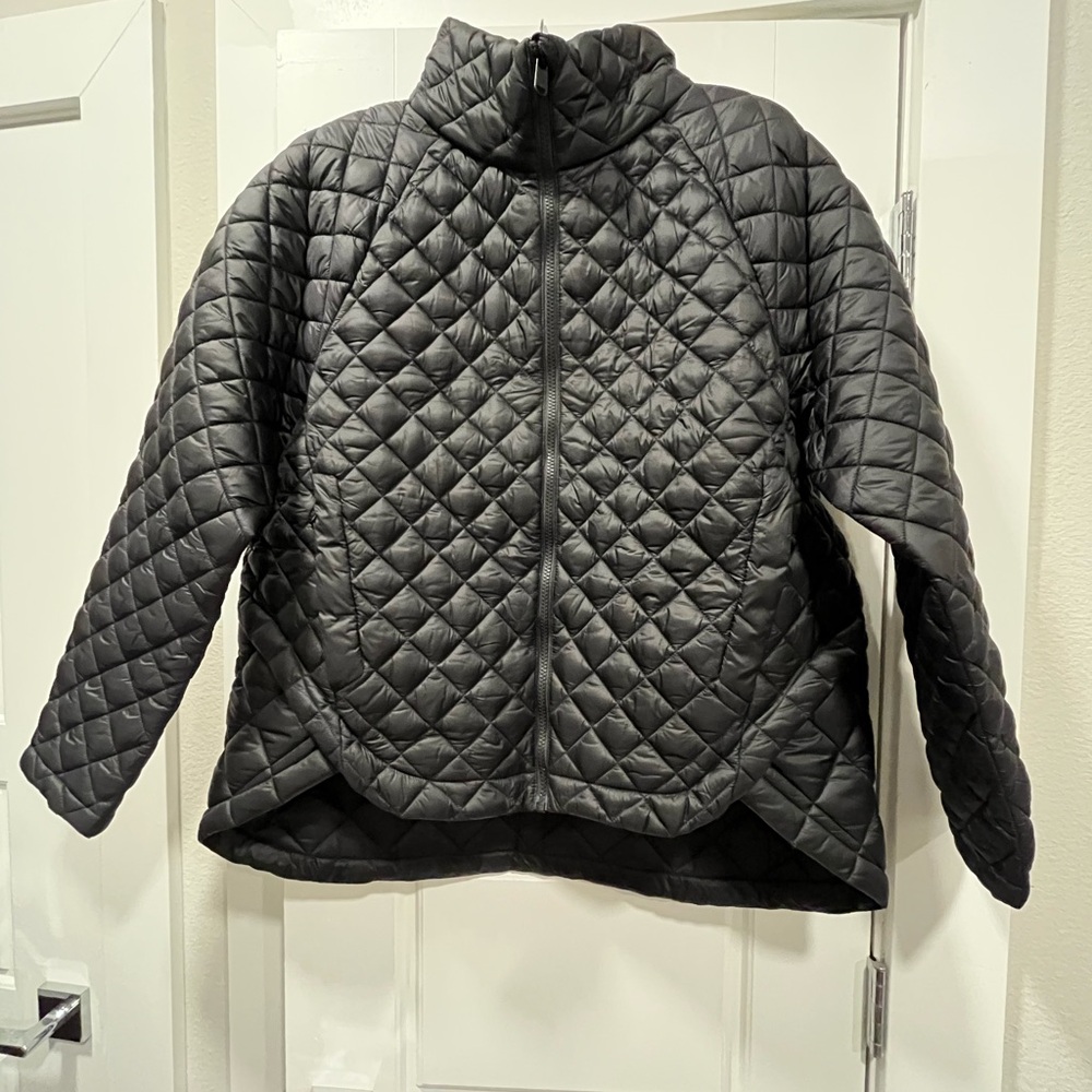 Athleta Whisper Featherless Puffer Jacket